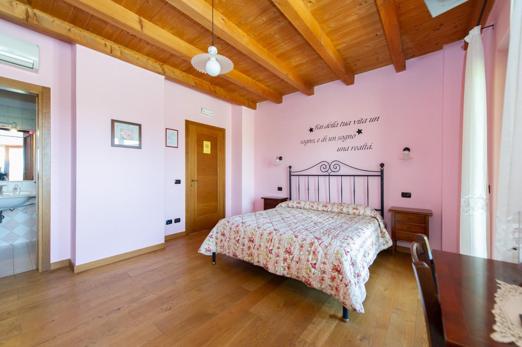 Agriturismo Lis Rosis Medea ภายนอก รูปภาพ