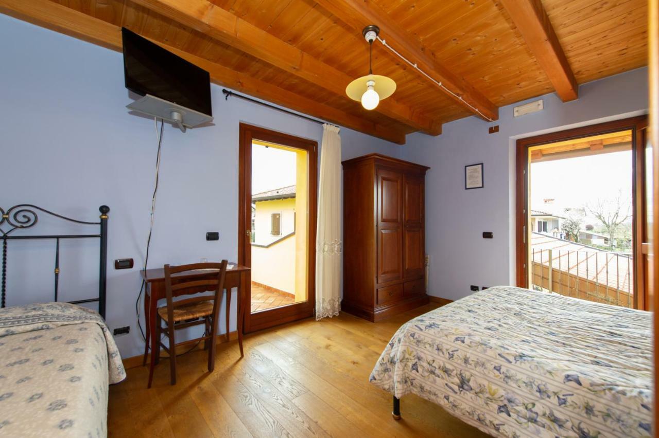 Agriturismo Lis Rosis Medea ภายนอก รูปภาพ